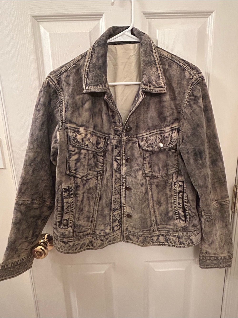 Vintage-Inspired Gray Washed Faux Denim Jacket - Women’s Trucker